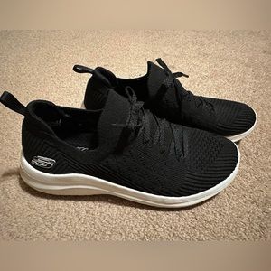 Sketcher slip on memory foam athletic shoe